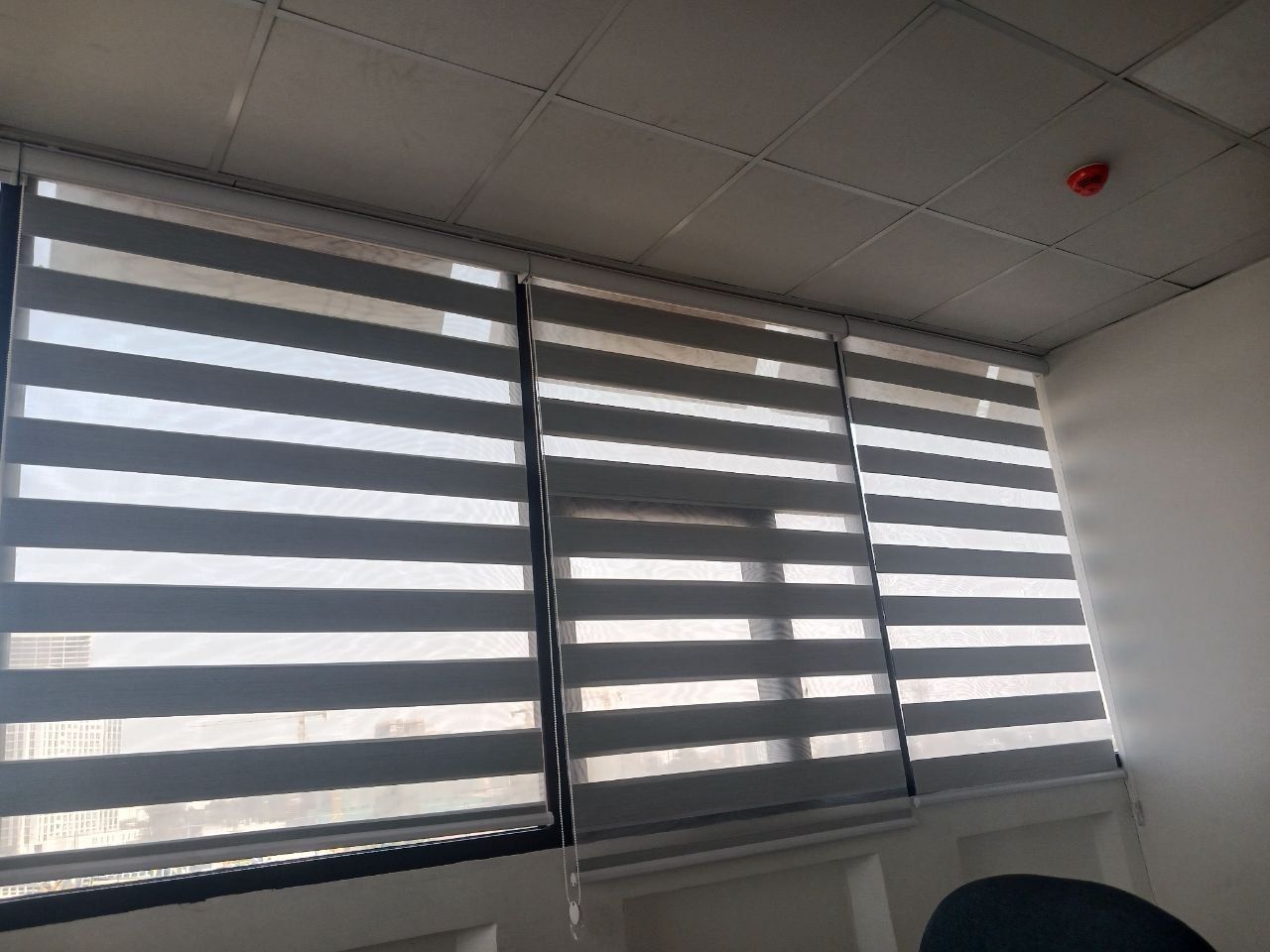 Zebra blinds, lounge seating area