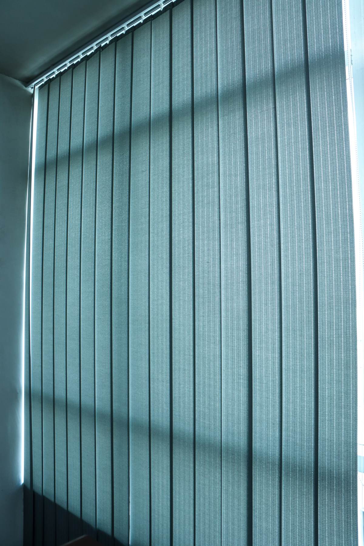 Vertical blind installation